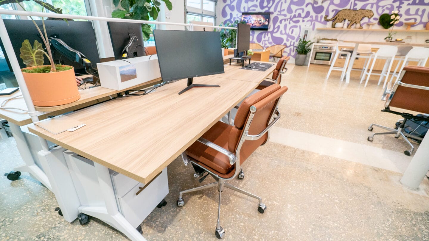 Floating Desks